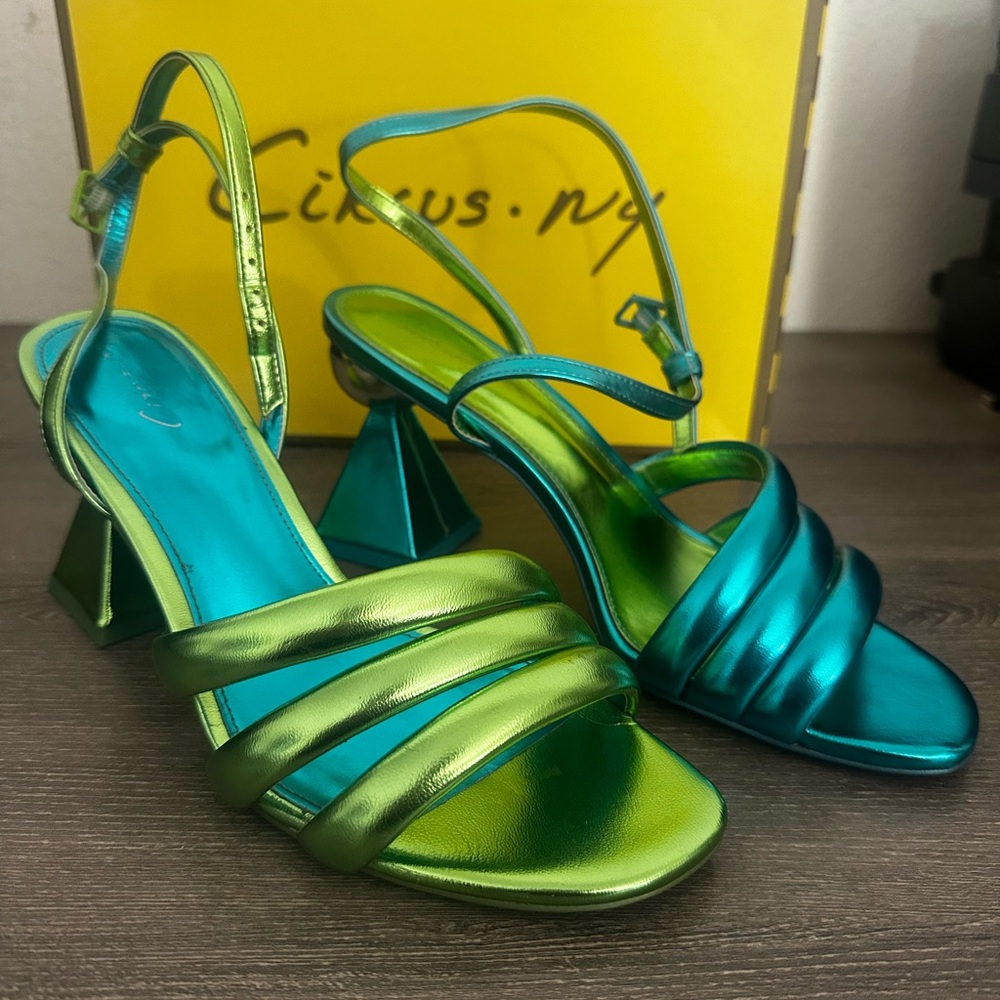 Circus by Sam Edelman Green and Blue Heels
